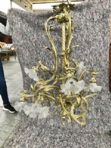 Liberty-Kronleuchter aus vergoldeter Bronze mit 9 Leuchten - Restauriert (in Arbeit)_car 1743